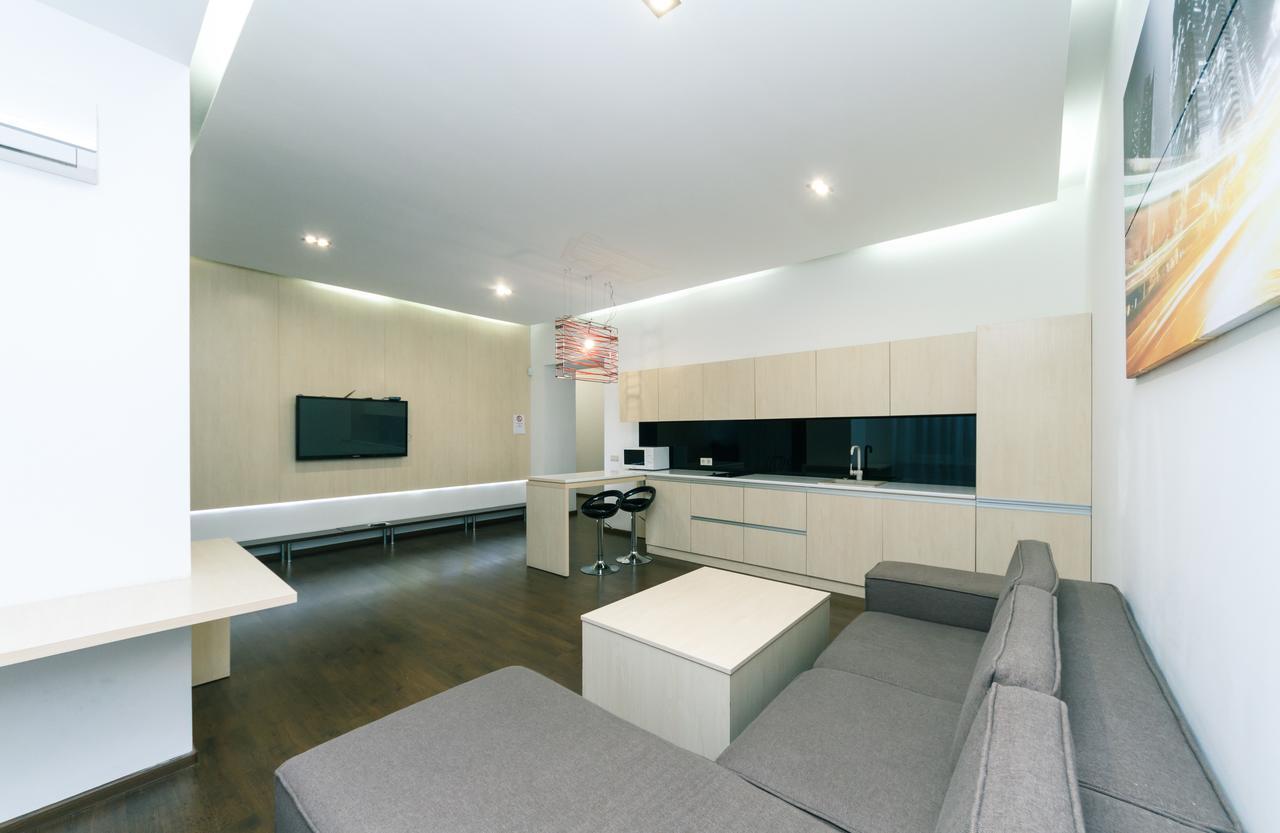 Kreschatik 21 With Terrace 2Br Kiev Exterior foto
